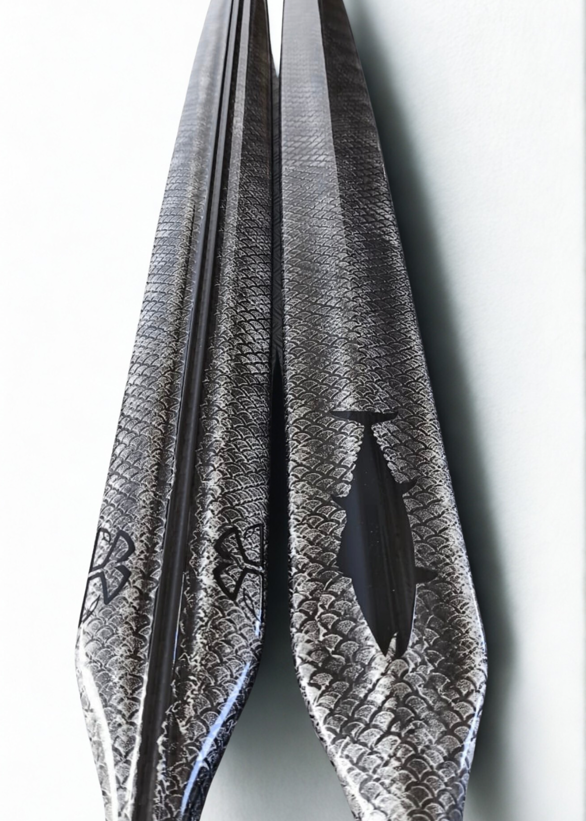 The Mega 120 - Exclusive Dogtooth Edition